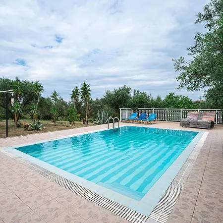 Botonis - Modern Villas, Timeless Beauty *