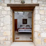 Botonis - Modern Villas, Timeless Beauty *