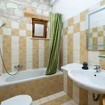 Botonis - Modern Villas, Timeless Beauty