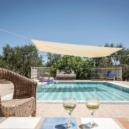 Hébergement de vacances Botonis - Modern Villas, Timeless Beauty *