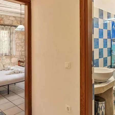Botonis - Modern Villas, Timeless Beauty Hébergement de vacances