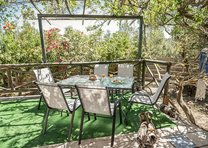 Casa vacanze Botonis - Modern Villas, Timeless Beauty