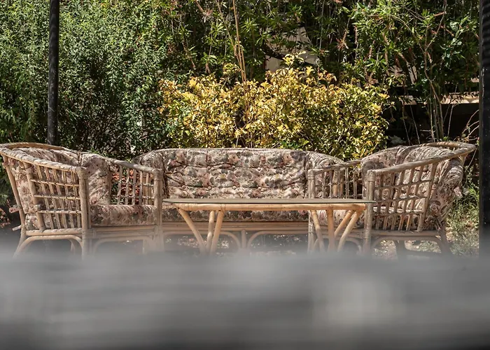 Tatil Evi Botonis - Modern Villas, Timeless Beauty
