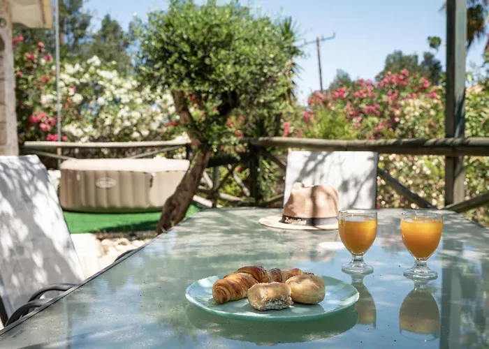 Botonis - Modern Villas, Timeless Beauty Tatil Evi