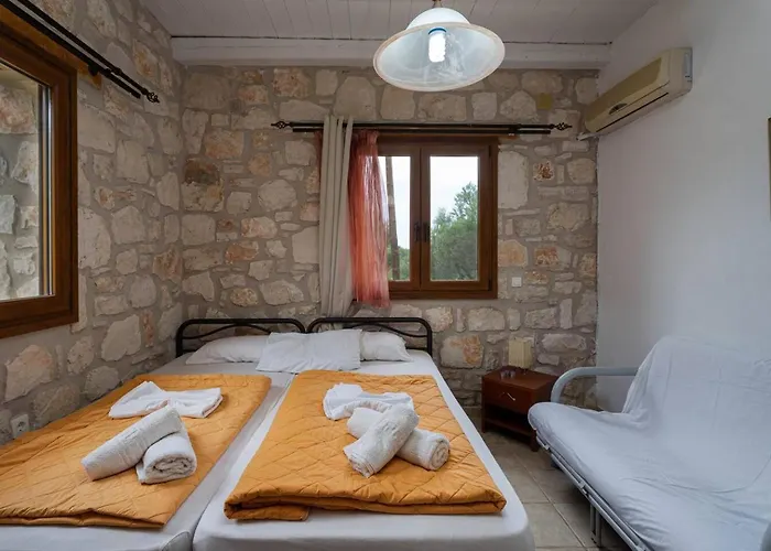 Botonis - Modern Villas, Timeless Beauty *