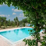 Botonis - Modern Villas, Timeless Beauty 펜션