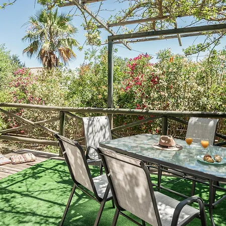 Botonis - Modern Villas, Timeless Beauty *